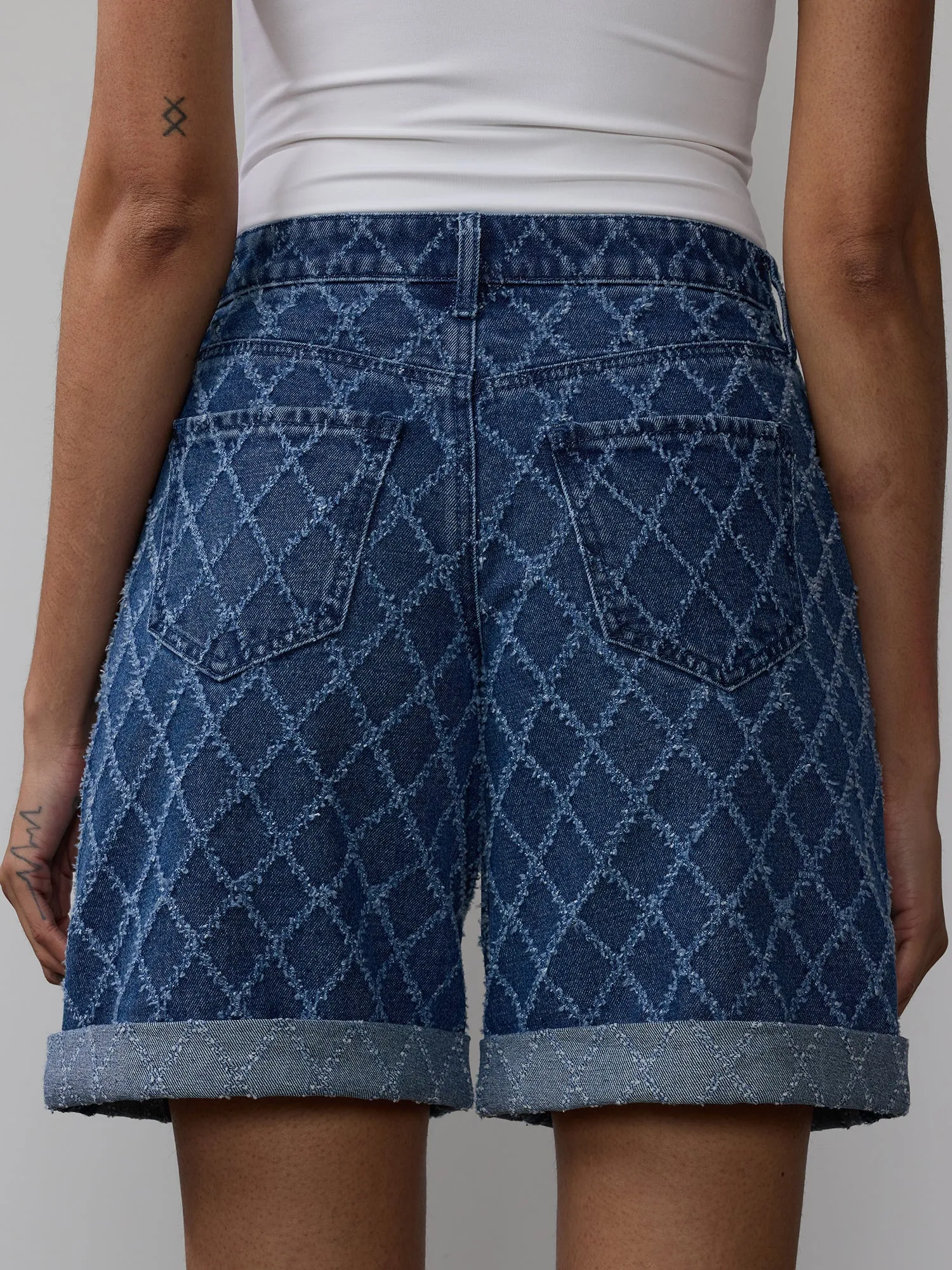 High Rise 9 Inch Diamond Stitch Shorts