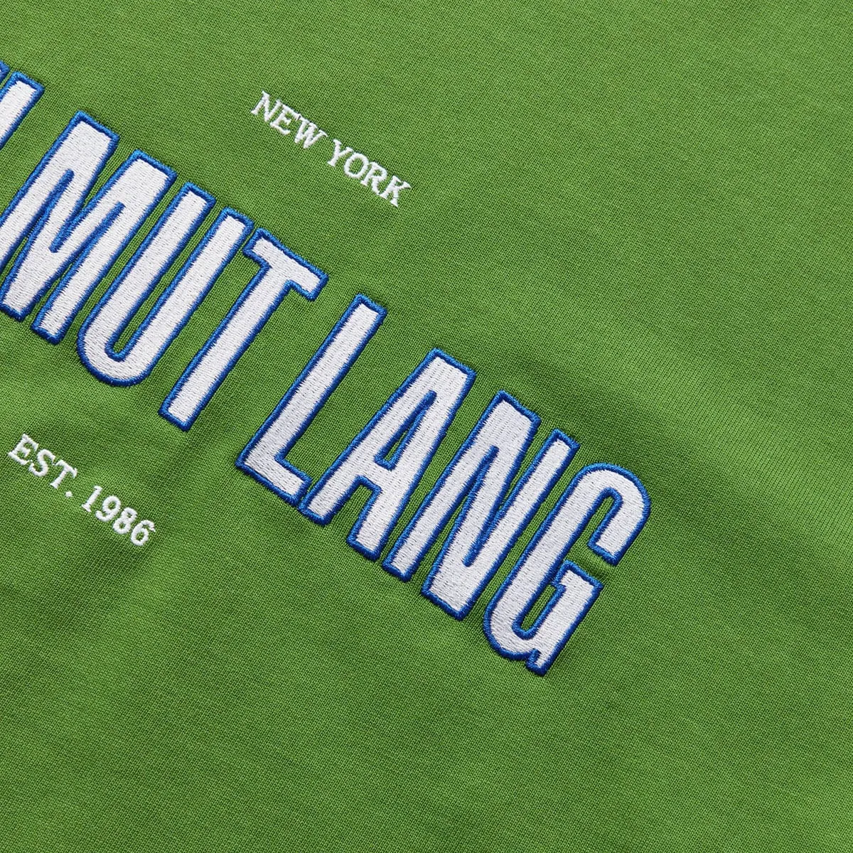 OUTLINE T-SHIRT