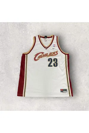 Vintage Team Nike LeBron James Cleveland Cavaliers Basketball Jersey- XXL